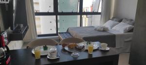 ONE WAY FLAT TAMBAÚ