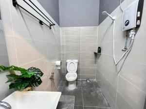 FunkyVila4 14PAX 4BR Near188Tower, ArtStreet, HTAA