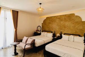 Khách Sạn The One Hotel 2