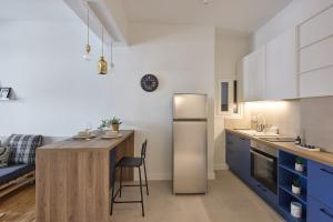 Elias apartment NK
