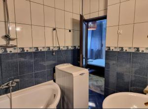 The flat of sillence Piata Romana