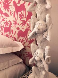 Limani Suite