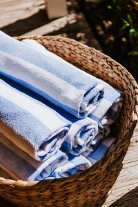 Seven Tree Hill - An Enchanting Family Homestead