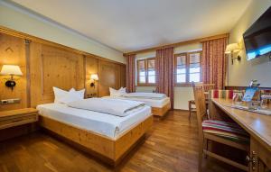 Twin Room room in Hotel Happinger Hof