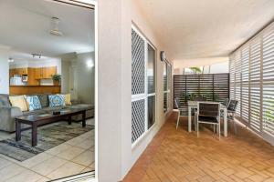 Mai at Coral Horizons: A Relaxed Beach Retreat