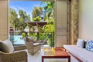 Orchid at Temple Resort - A Swim-out Tropical Oasis