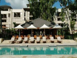 Orchid at Temple Resort - A Swim-out Tropical Oasis