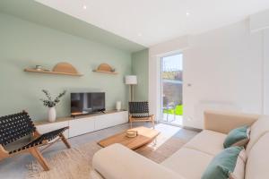Maisons d'hotes Bright and renovated house for 8 people parking : photos des chambres