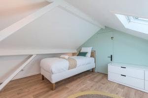Maisons d'hotes Bright and renovated house for 8 people parking : photos des chambres