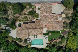 BELLE VUE Villa climatisée pour 8 personnes avec piscine chauffée et vue mer panoramique à La Londe-les-Maures