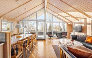 Holiday Home Svalevænget Humble X