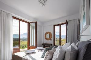 Riviera Vista Luxury Homes