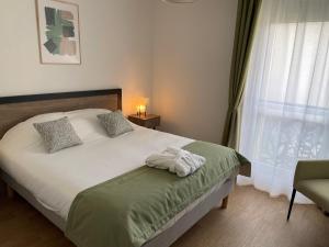 Appart'hotels Domitys Les Demoiselles : Appartement avec Balcon