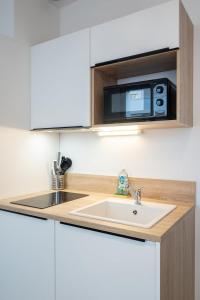 Lille Saint-Michel Fully-equipped studio