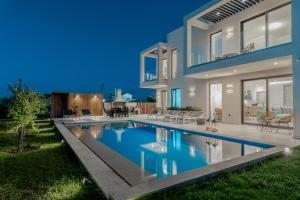 AKEA VILLAS