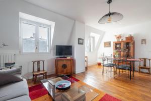 Veeve - Beaugrenelle Skies