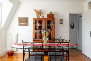 Veeve - Beaugrenelle Skies