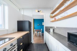 Appartements Lille StMaur equipped apartment with elevator : photos des chambres