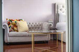 Riverside 3BR with Easy Transport 20mins to City Centre