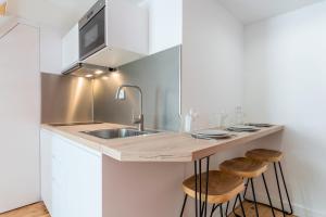 Little duplex in République beaux arts