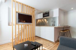 Little duplex in République beaux arts