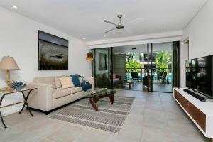 Aqua Oasis Swim-out Resort Sanctuary