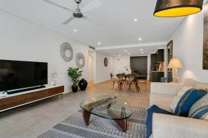 Aqua Oasis Swim-out Resort Sanctuary