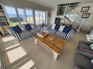 Shabby View Beach House