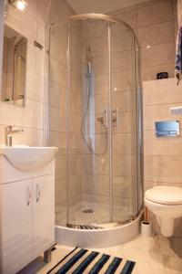 Słoneczna Bryza - domek, pokoje i apartamenty