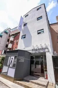 Starhostel Dongdaemun Suite - Seul