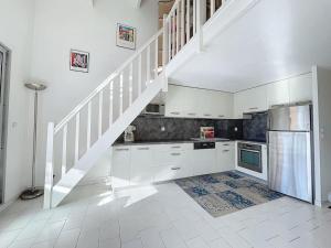 3227-Appart 4 personnes climatisé donnant sur le Port Argeles