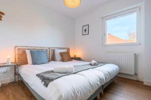 Maisons d'hotes Beautiful 4 bedroom house with parking and garden : photos des chambres