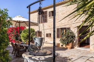 Finca Can Suave by Rentallorca