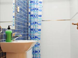 Encinas Home: Bonito apartamento de dos dormitorios cerca del centro histórico