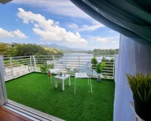 Ipoh Lakes Guesthouse by IWH Suites - 金宝