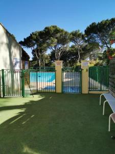 Chalets Chalet - Mer - Nature - village medieval : photos des chambres