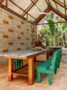 Casa Iris- Home for Family, Steps From the Beach, Pool and Yoga Deck