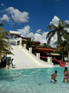 LACQUA DIROMA - cozinha completa e parque aquático 24h