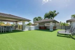 The Oasis at Temple - A Rooftop Resort Retreat - Oak Beach