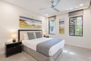 The Oasis at Temple - Dual Apartments, Rooftop Resort Retreat