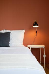 Croisé Laroche equipped studio!