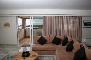 Catherine's Comfort Apartment No1 - Thorikón