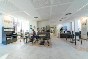 Appart'hotels Montempo + Apparthotel Toulouse Cite Internationale : photos des chambres