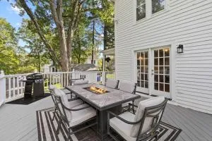 Prime West Hartford Center Location- Historic Gem - Bloomfield