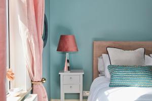 The Deal Abode by Coaste