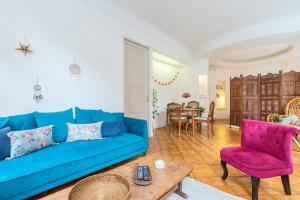 Center apartment with lots of charm