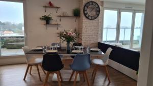 Appartements Le Nid : Rooftop moderne surplombant la ville : photos des chambres