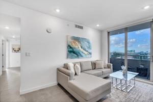 Gorgeous 3-Bed Retreat Mins from Bayside and Parking