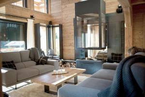 Chalet de montagne a Samoens avec jacuzzi et vue imprenable