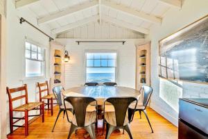 Oceanfront Dog Friendly Home with Waterfront Porch, Gas Grill, Hot Tub & Fire Pit